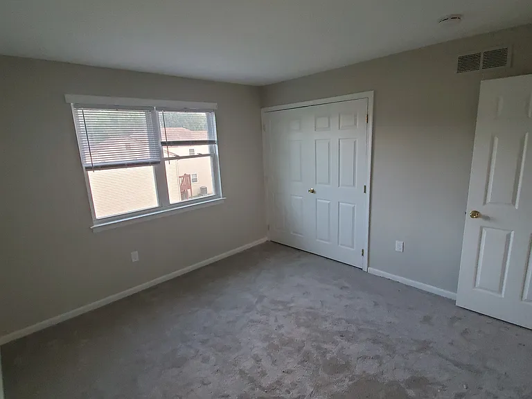 270 Danny Ln — Photo 9