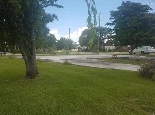 402 W Pasadena Ave, Clewiston, FL 33440