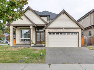 27625 Railcar Cres, Abbotsford, BC V4X 0B8