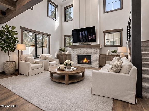 5th image of 11925 N Rocking R Rd