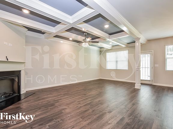 3rd image of 8065 Highland Dr SW