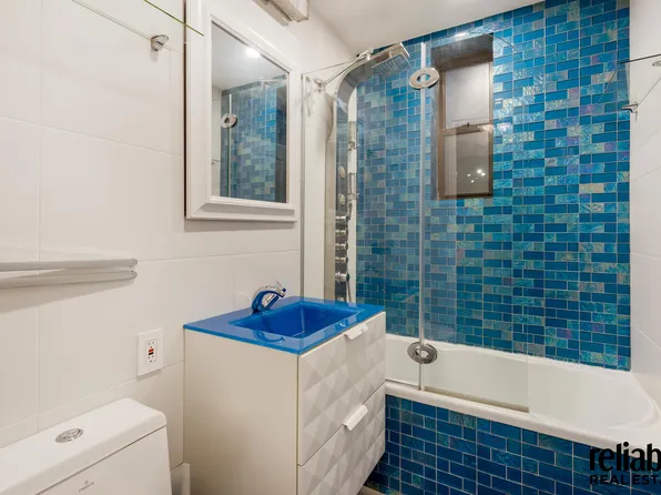 3060 Ocean Avenue image 5 of 7