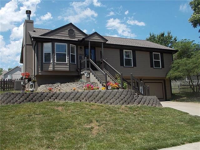 1st image of 1862 Mourning Dove Dr