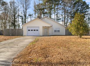1112 Inez Ct, Jacksonville, NC 28540