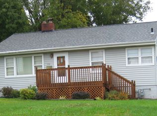 1116 Edina St, Dubuque, IA 52001
