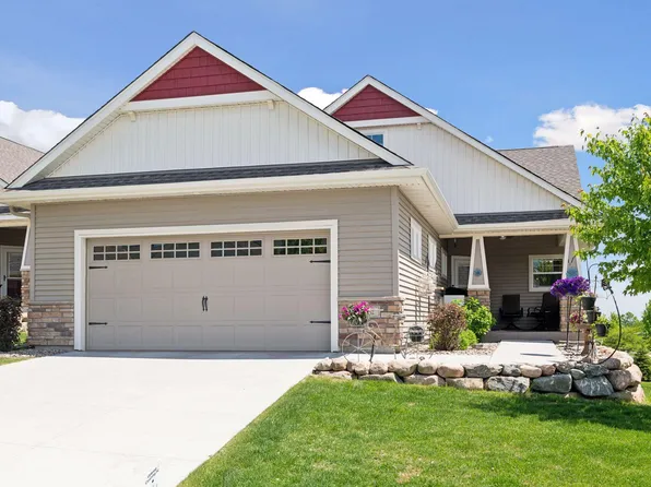 525 Roanoke Ct, Waconia, MN 55387