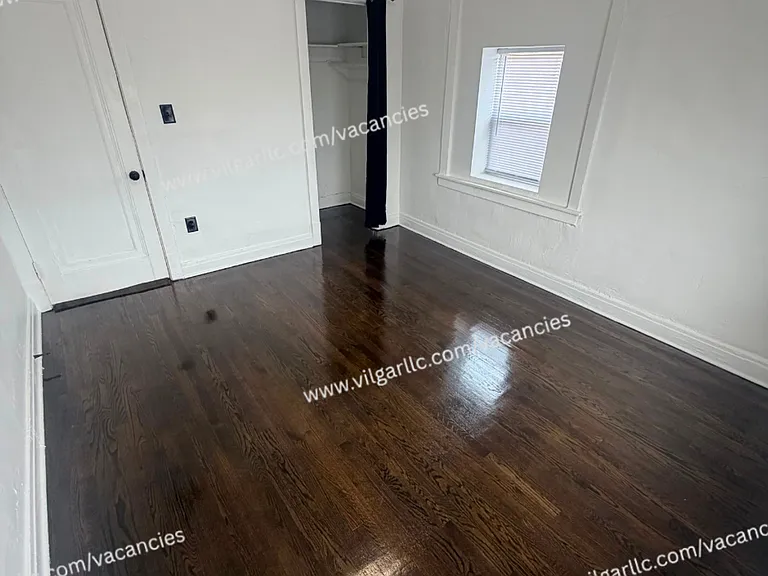 1514 W 5th Ave — Photo 14