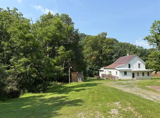 1514 Hartsook Rd, Crawley, WV 24931