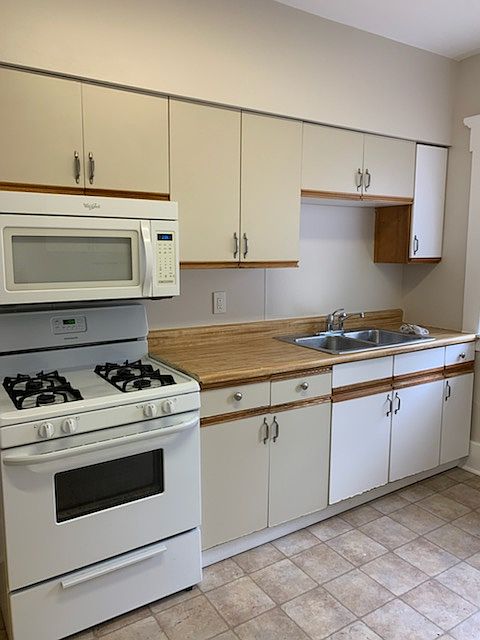 1st image of 104 Judson St #2