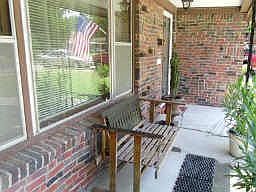 2nd image of 813 Perry Dr