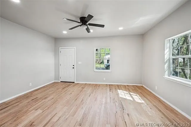 1109 E Holden St — Photo 5