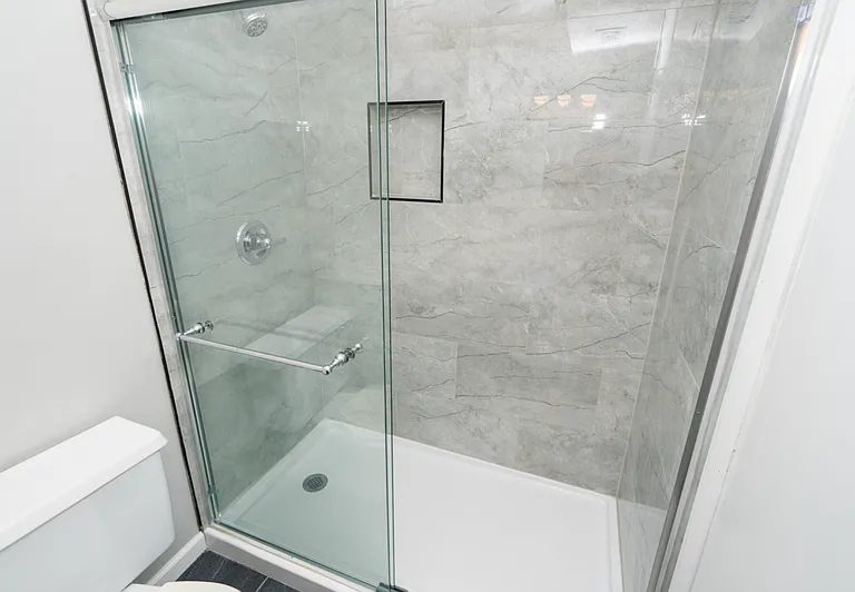 413 W 14th St #2 — Photo 3