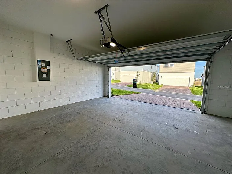 4869 Lacewing Dr — Photo 19