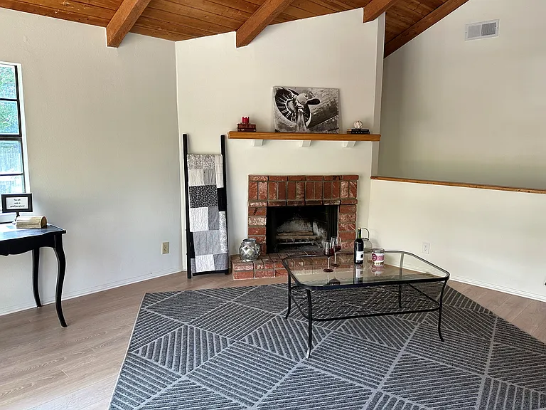 28313 Grundy Way — Photo 8