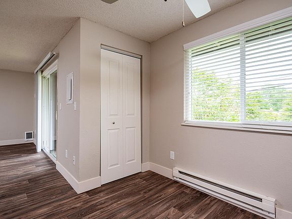Oak Grove Dining Room Extra Storage