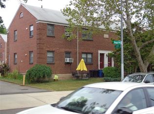 16-49 Utopia Pkwy #242, Whitestone, NY 11357