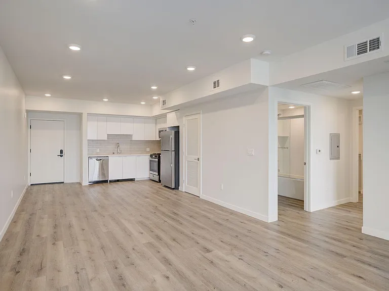 2783 Francis Ave — Photo 35