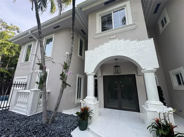 3185 Washington St, Miami, FL 33133