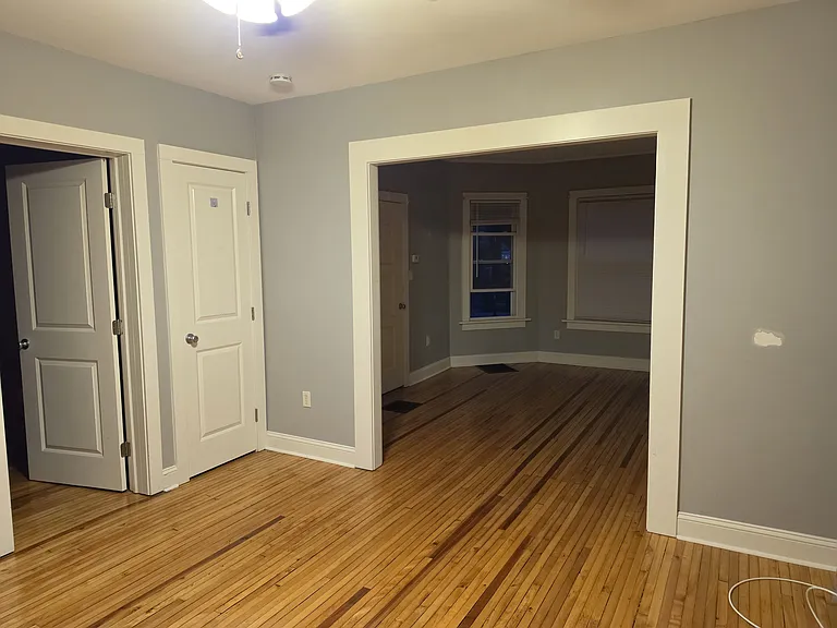 75 McLean St #1 — Photo 10