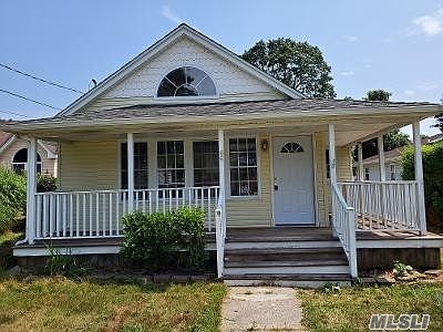 2nd image of 66 Edgewater Dr
