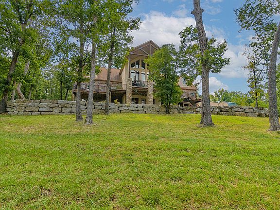 3rd image of 1615 Rustic Acres Road