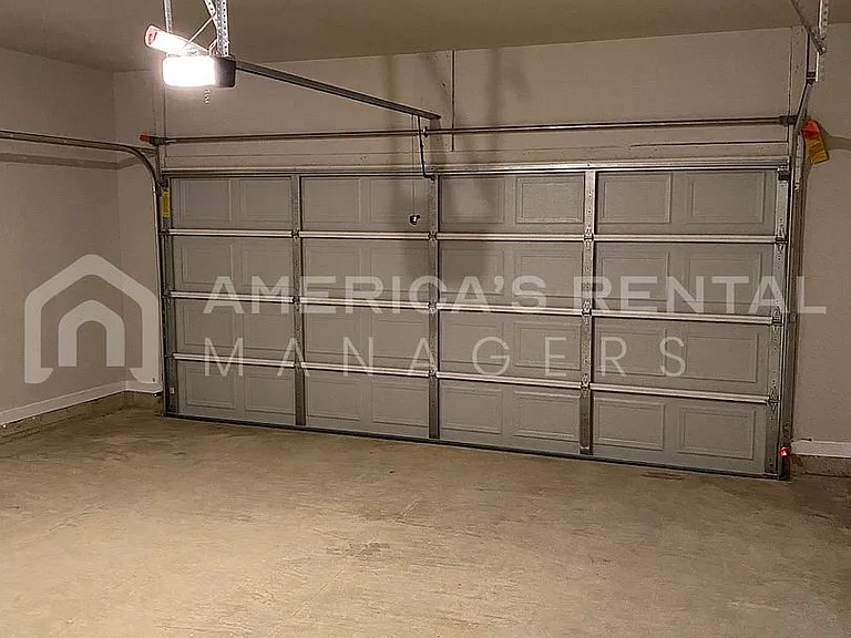 100 Barnett Pl — Photo 16