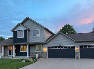 6315 Painted Turtle Rd, Lino Lakes, MN 55014