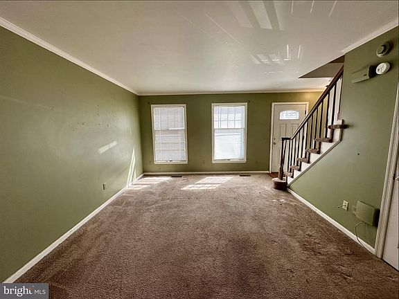4th image of 408 N High Street Extended