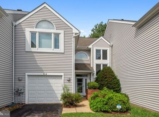 516 Martingale Ln, Arnold, MD 21012