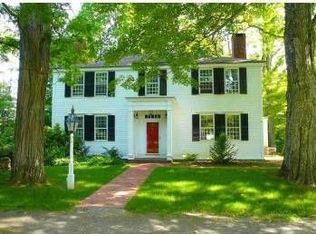 1498 Middle Rd, Dummerston, VT 05301