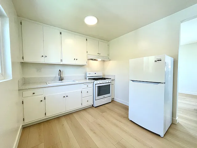 5350 Smiley Dr #1 — Photo 8