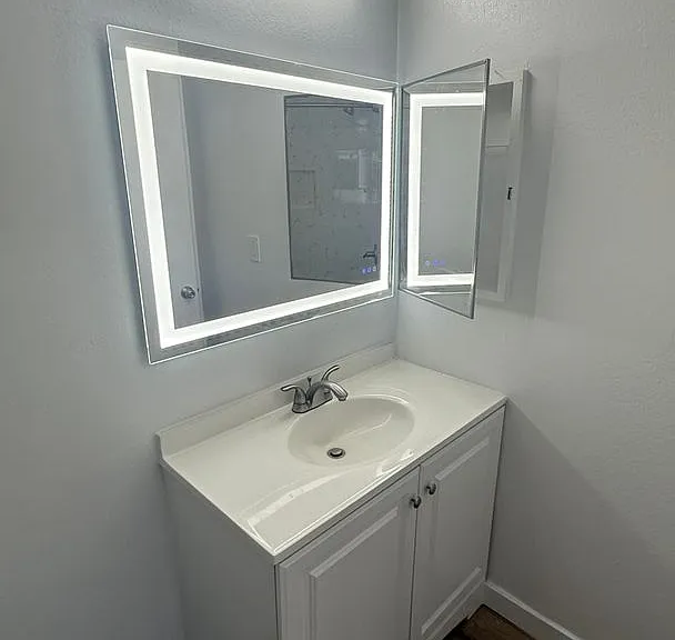 20317 Saticoy St — Photo 26