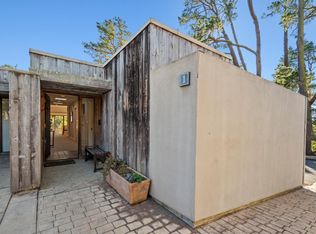 24520 Outlook Dr APT 1, Carmel, CA 93923
