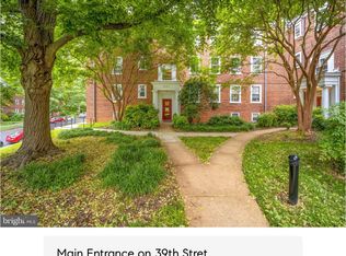 3741 39th St NW APT F210, Washington, DC 20016