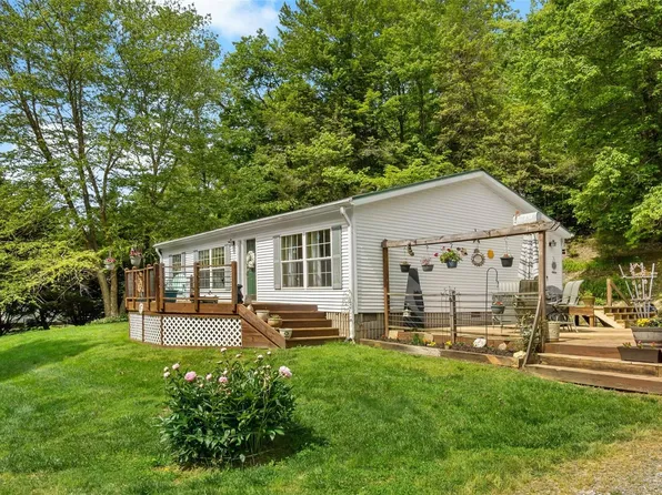 448 Curtis Creek Rd, Old Fort, NC 28762