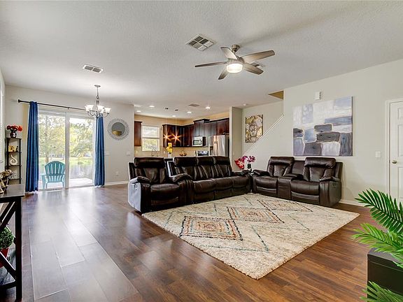 5th image of 12519 Streamdale Dr