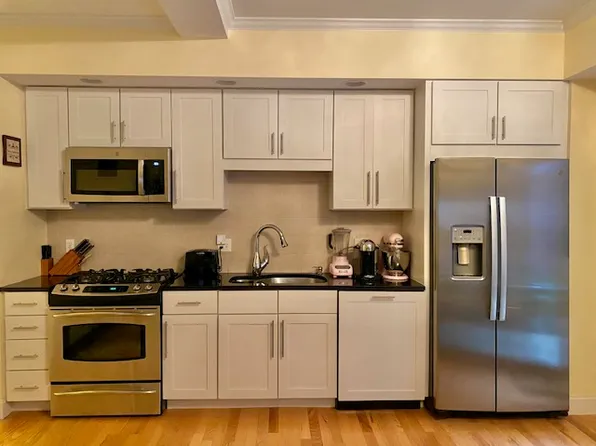 44 Prince St APT 112, Boston, MA 02113