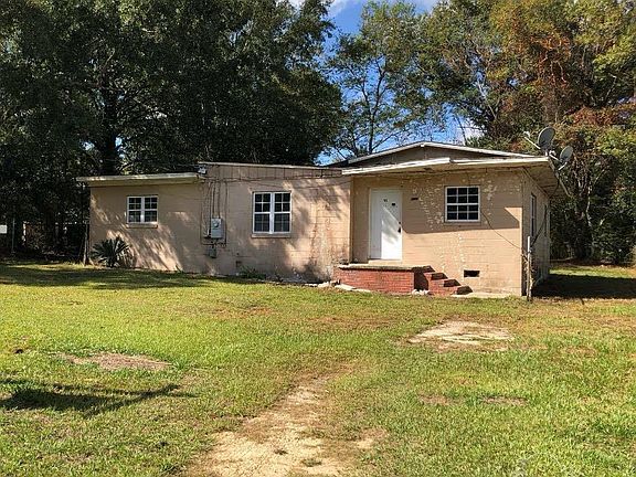 2nd image of 709 Escambia Ave