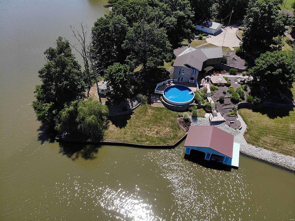 1st image of 1212 Lewisville Ln