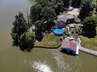 1212 Lewisville Ln, Greenville, IL 62246