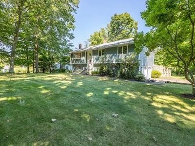77 Stannard Ave, Branford, CT, 06405