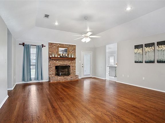 3rd image of 74454 Gamma Ave