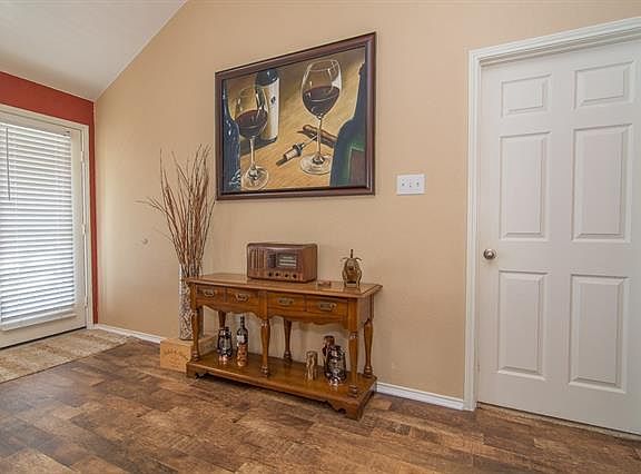 4th image of 12400 Coral Dr