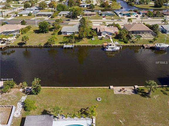 2nd image of 108 Leland St SE