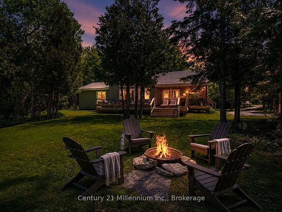 2nd image of 20 Cottage Cove Rd