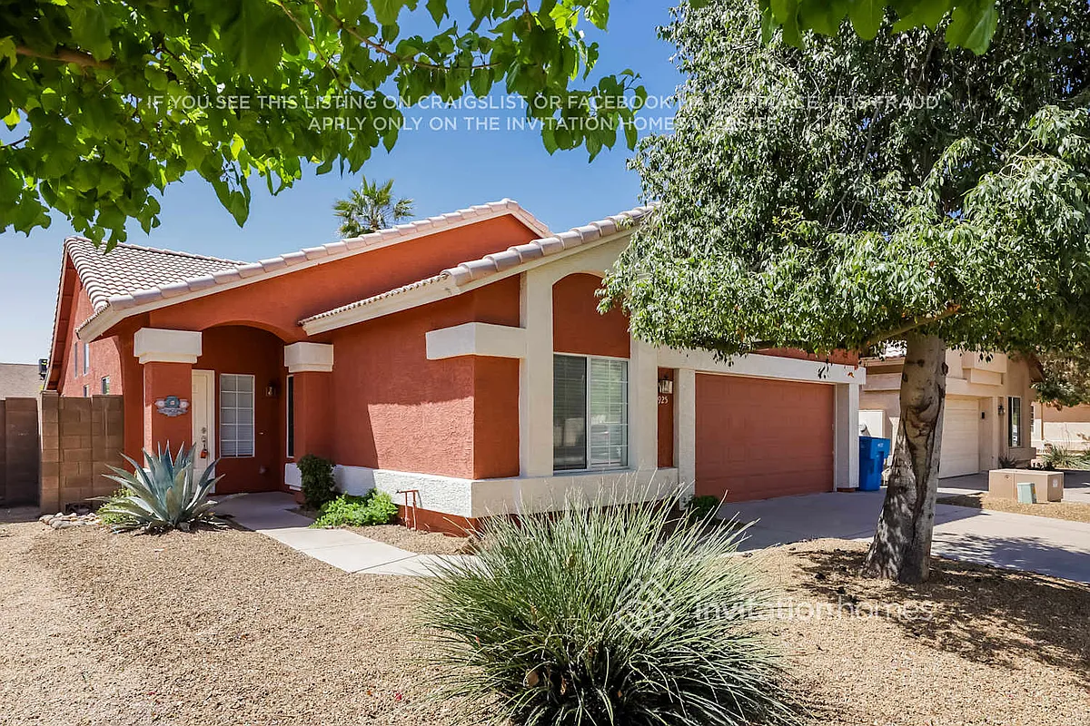 Building Photo - 1925 E Fellars Dr