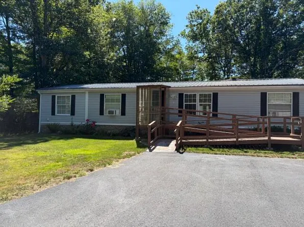 7 Juniper Lane, Sanford, ME 04073