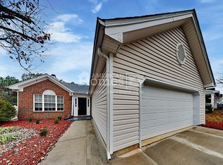 19 Brockmore Dr, Greenville, SC 29605