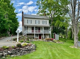 1 Cedar St, Hope, NJ 07844