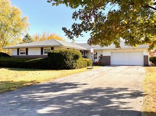 7605 E Mulberry Dr, Terre Haute, IN 47802